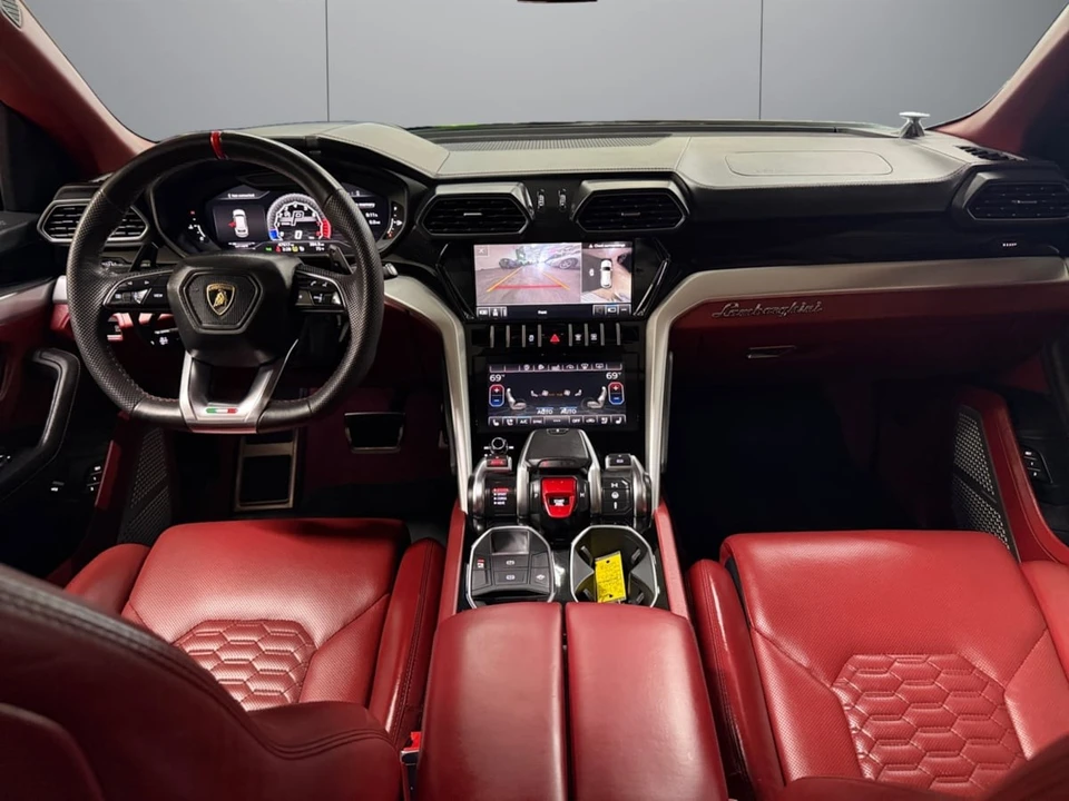 2020 Lamborghini Urus - Image 12 of 25