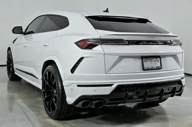 2020 Lamborghini Urus - Image 10 of 21
