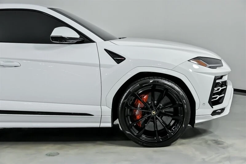 2020 Lamborghini Urus - Image 15 of 21