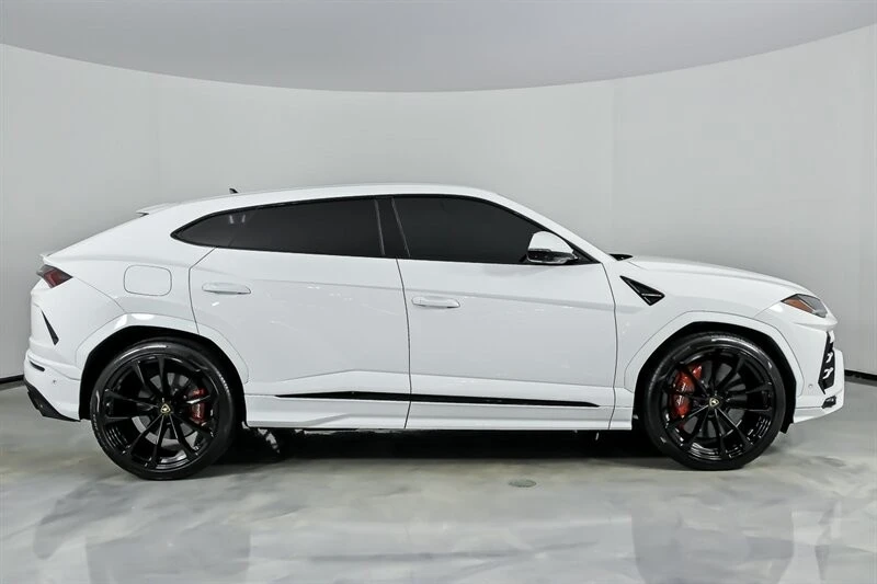 2020 Lamborghini Urus - Image 14 of 21