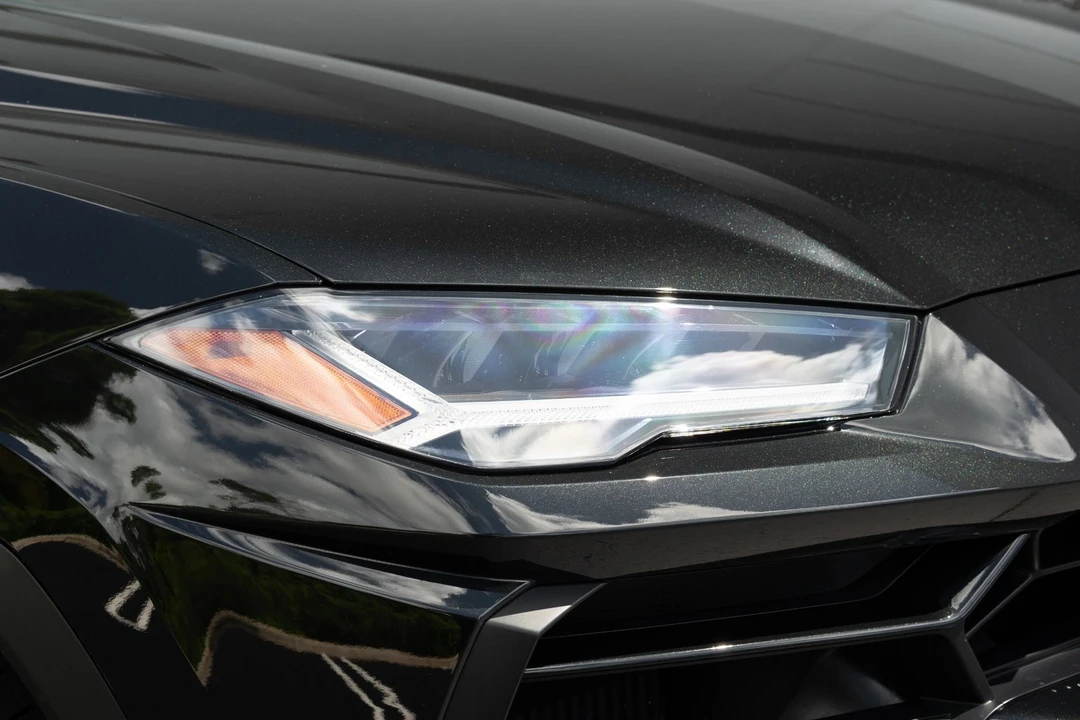 2020 Lamborghini Urus - Image 11 of 12