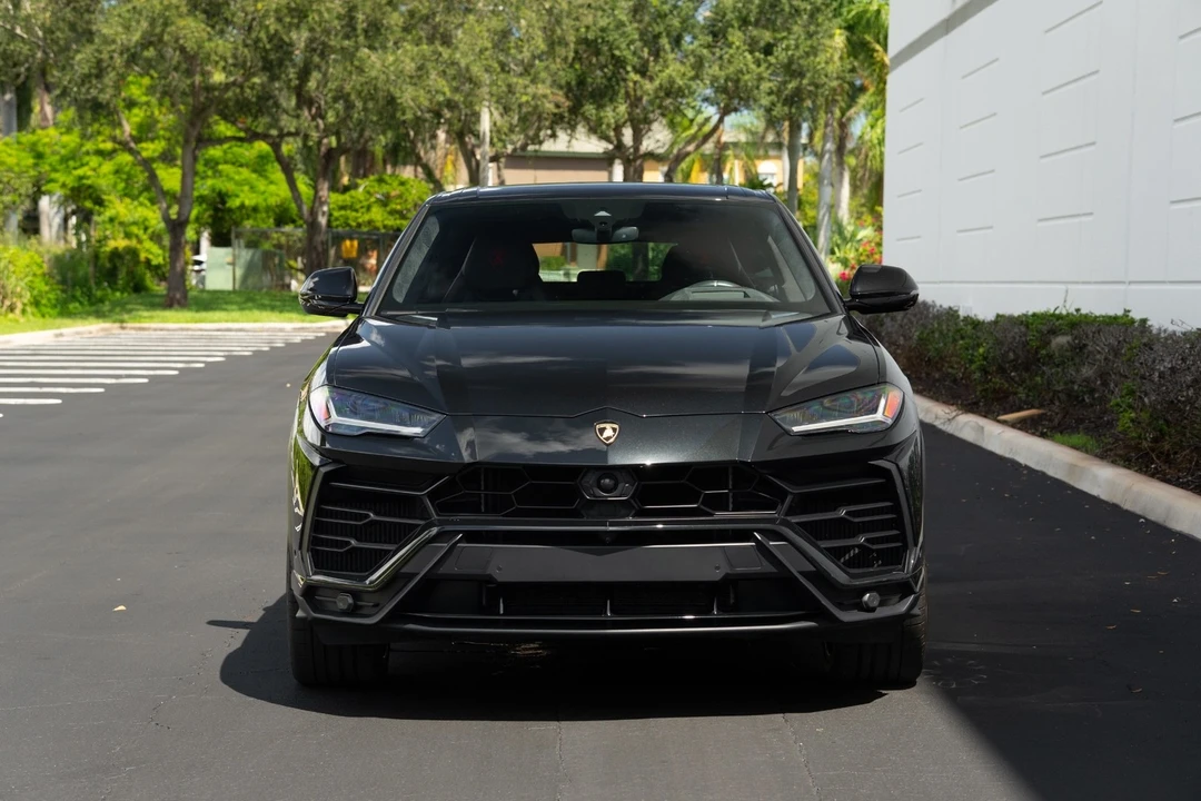 2020 Lamborghini Urus - Image 3 of 12