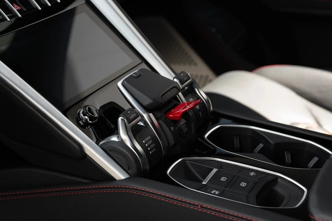 2020 Lamborghini Urus - Image 6 of 12