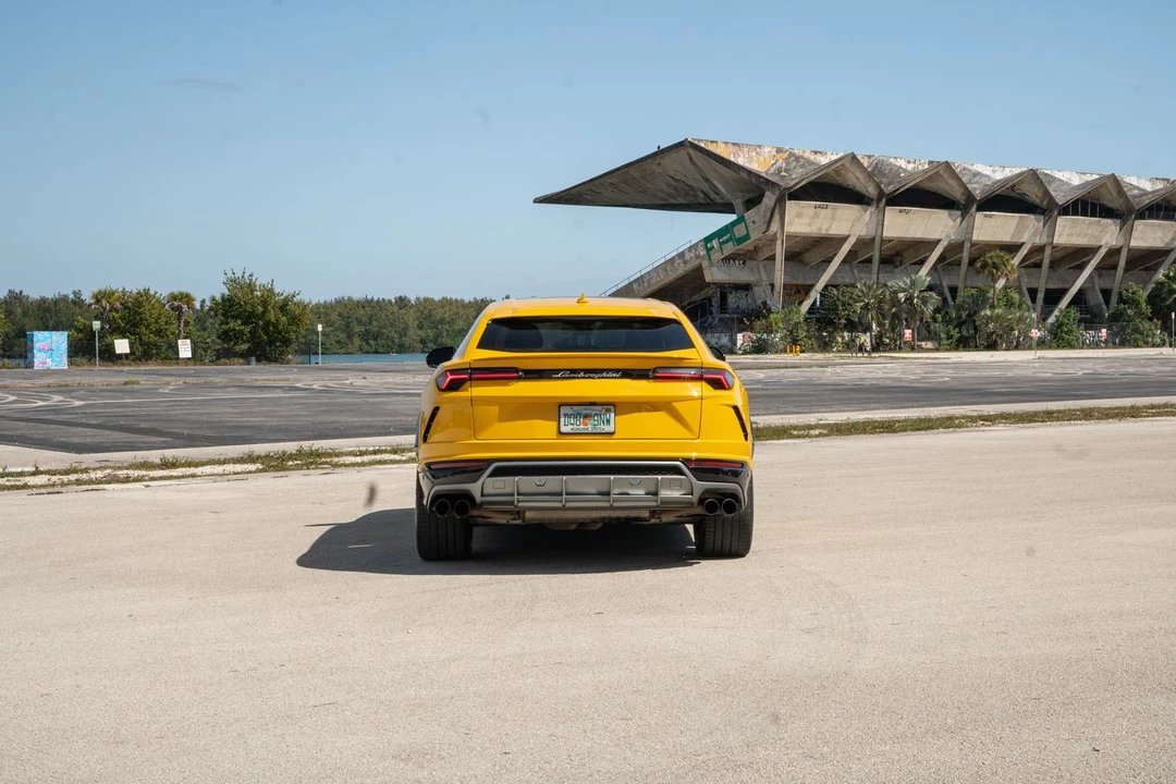 2020 Lamborghini Urus - Image 6 of 14