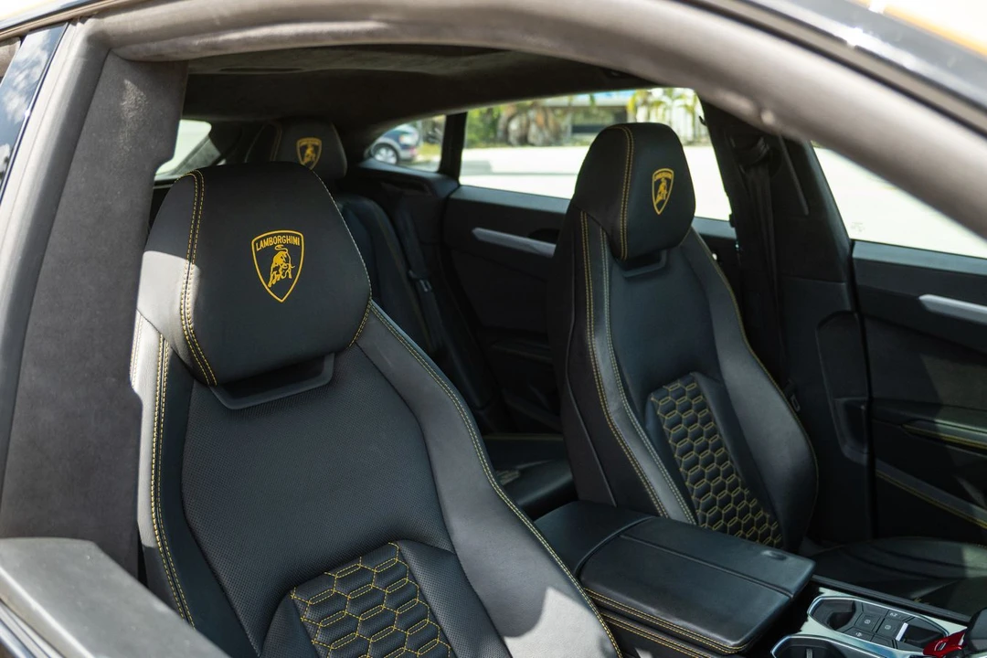 2020 Lamborghini Urus - Image 12 of 14