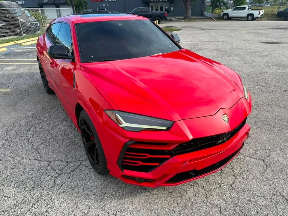 2020 Lamborghini Urus - Image 2 of 13