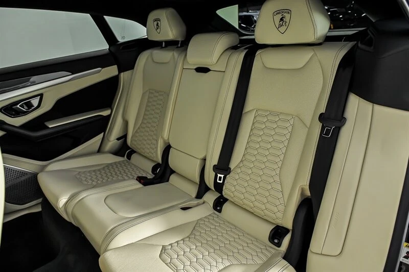2020 Lamborghini Urus - Image 20 of 31