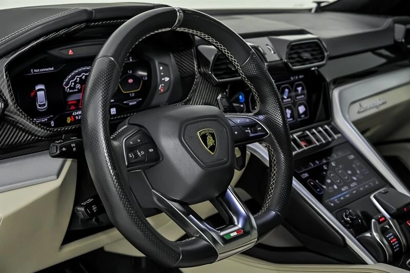 2020 Lamborghini Urus - Image 21 of 31