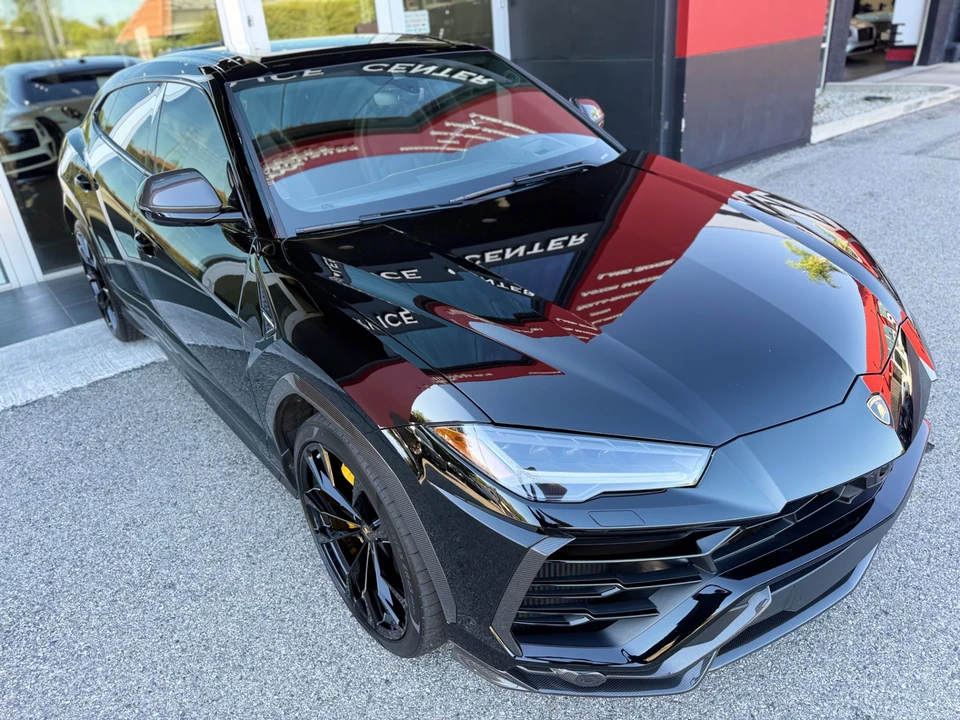 2020 Lamborghini Urus - Image 10 of 31