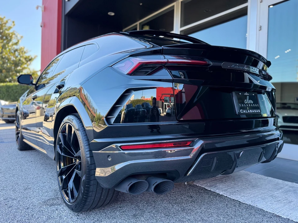 2020 Lamborghini Urus - Image 14 of 31
