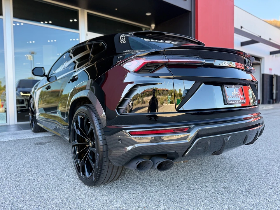 2020 Lamborghini Urus - Image 18 of 31