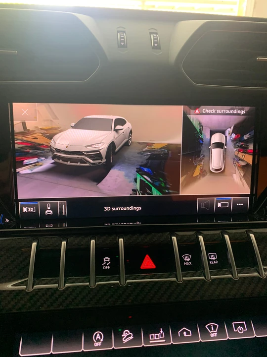 2020 Lamborghini Urus - Image 31 of 31