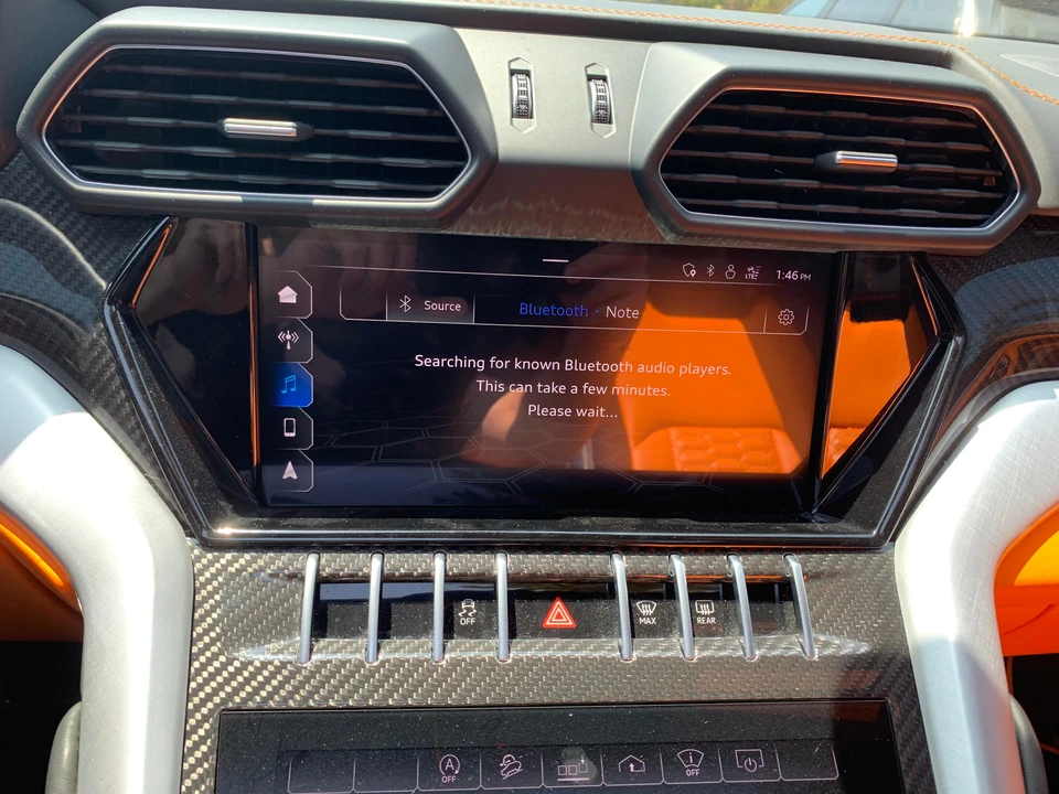 2020 Lamborghini Urus - Image 30 of 31