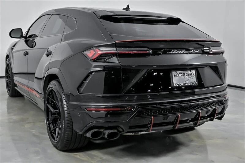 2020 Lamborghini Urus - Image 10 of 12