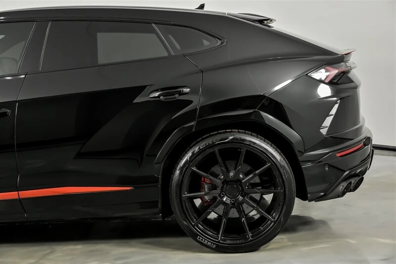 2020 Lamborghini Urus - Image 9 of 21
