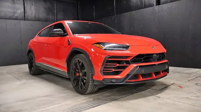 2020 Lamborghini Urus