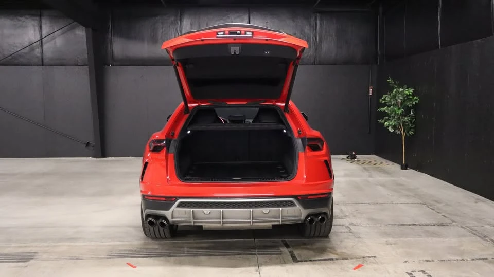 2020 Lamborghini Urus - Image 18 of 20