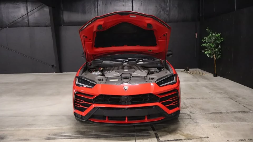 2020 Lamborghini Urus - Image 17 of 20