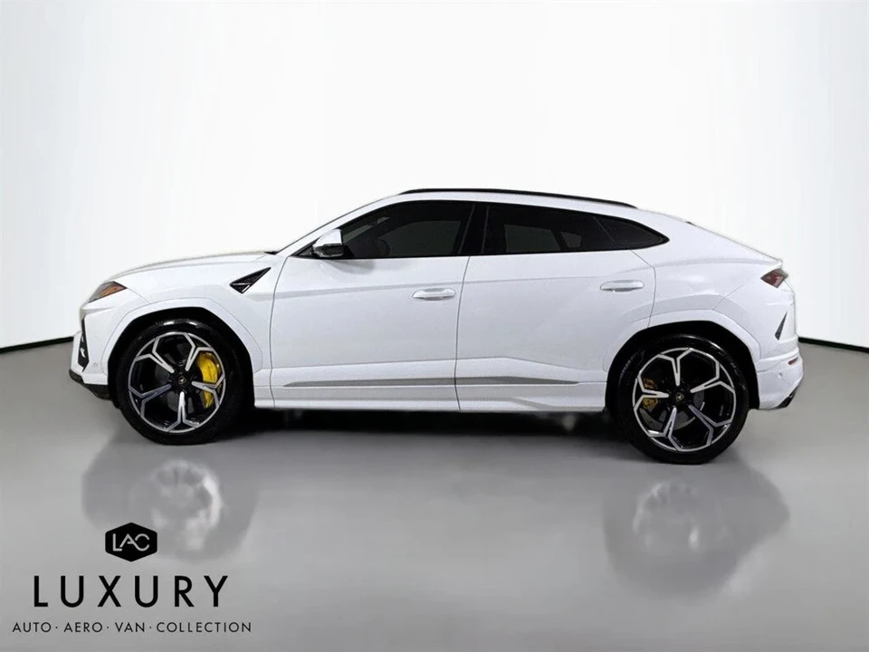 2020 Lamborghini Urus - Image 8 of 12