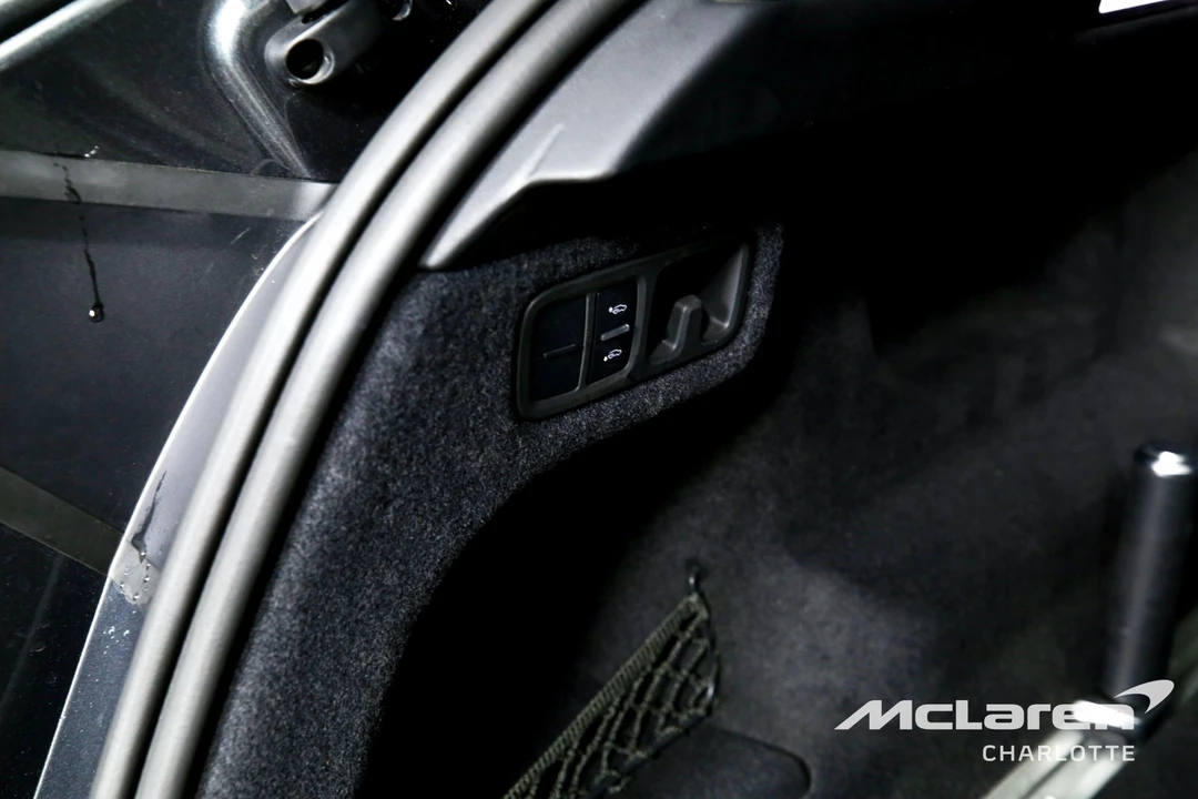 2020 Lamborghini Urus - Image 22 of 31