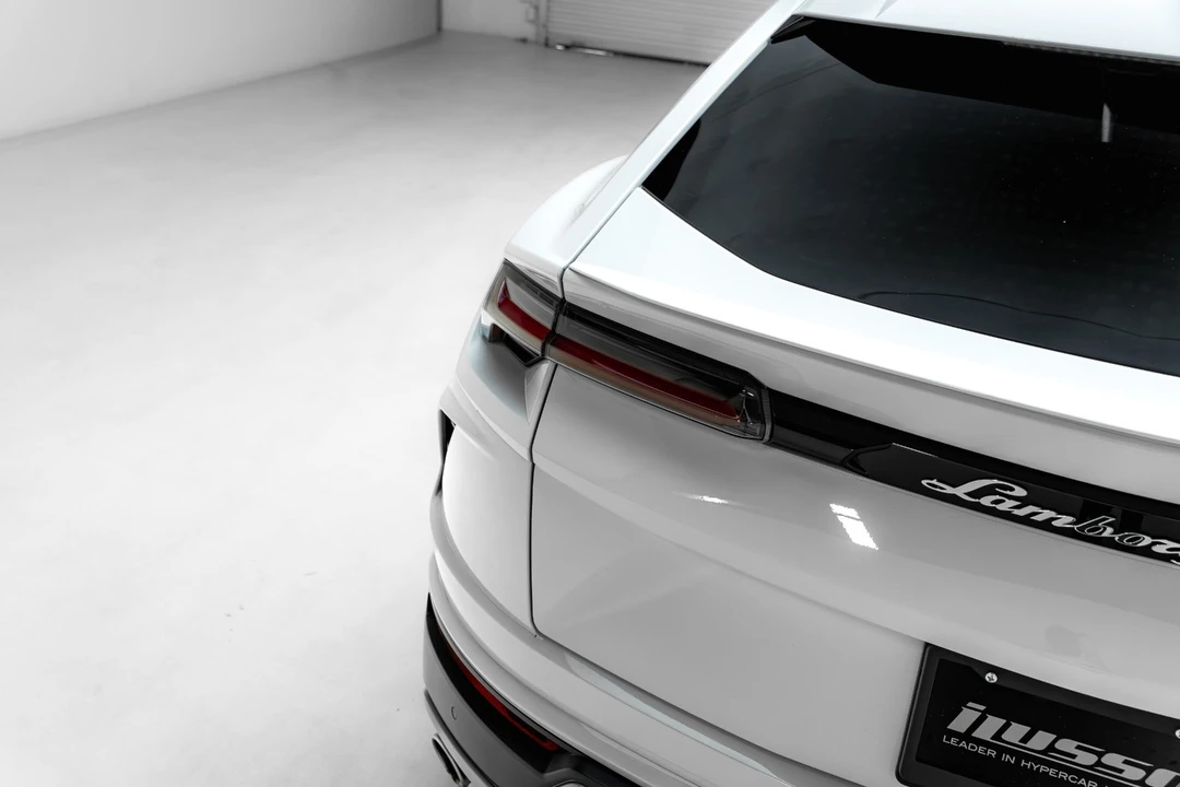 2020 Lamborghini Urus - Image 27 of 31