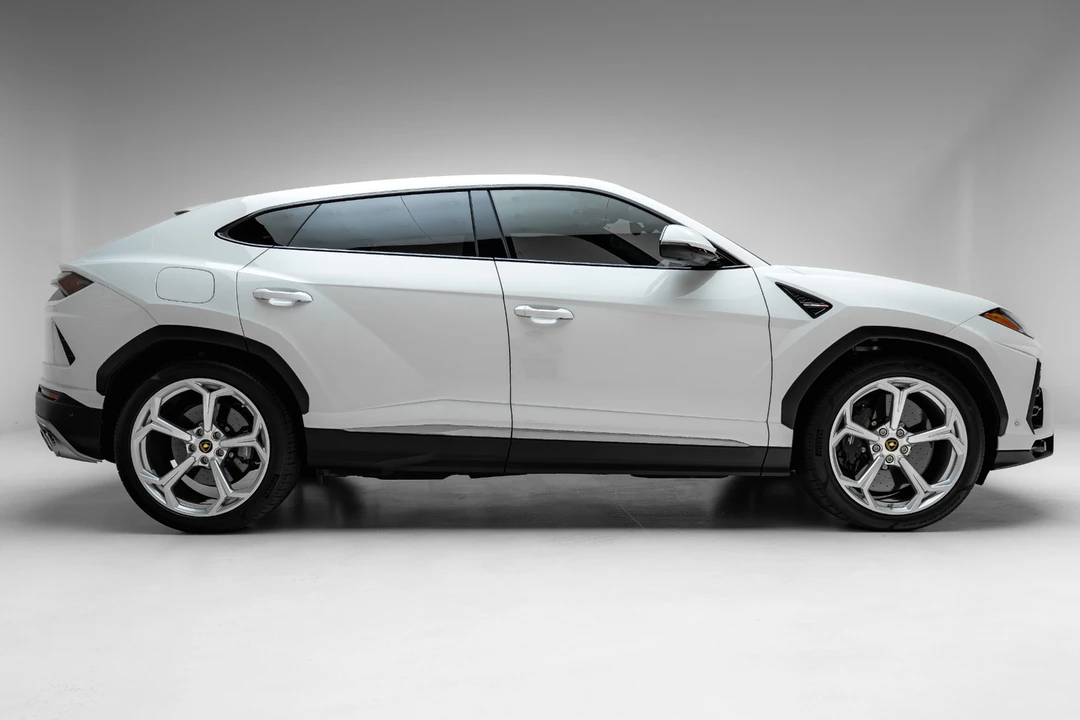 2020 Lamborghini Urus - Image 20 of 31
