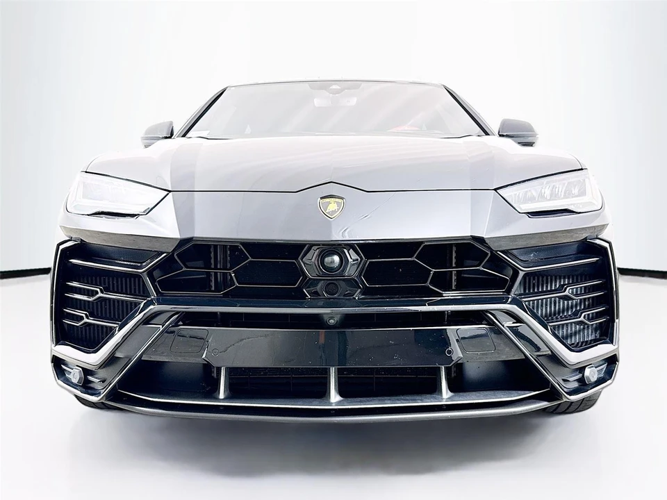 2020 Lamborghini Urus - Image 27 of 31
