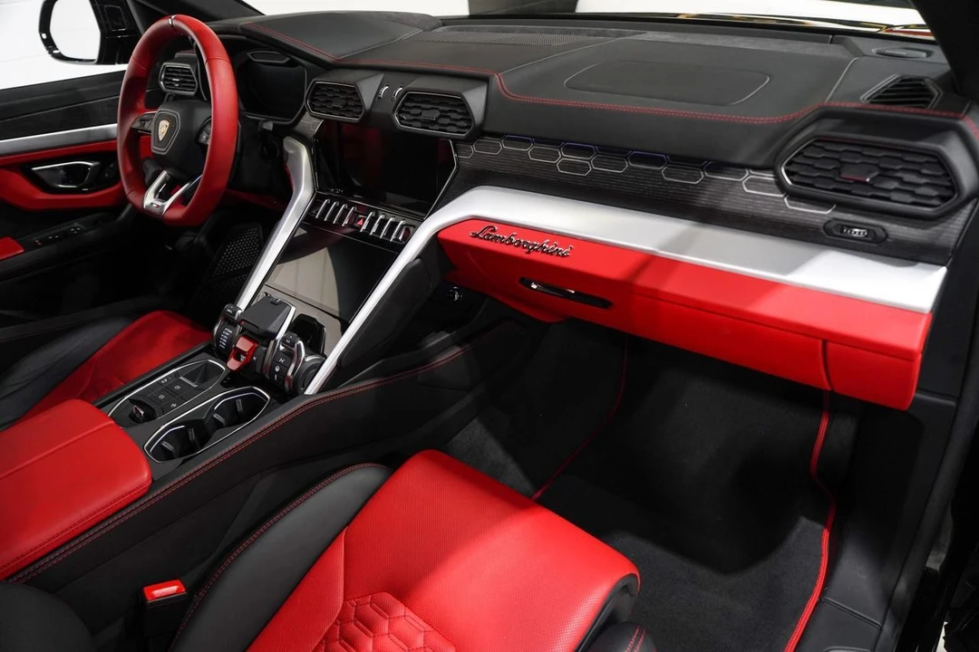 2020 Lamborghini Urus - Image 14 of 21