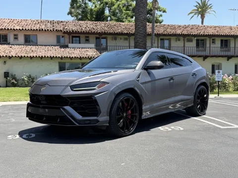 2020 Lamborghini Urus