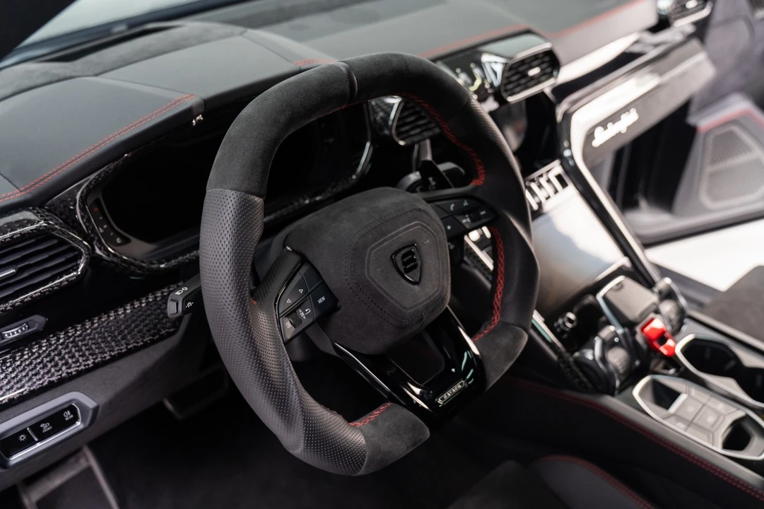 2020 Lamborghini Urus - Image 31 of 31