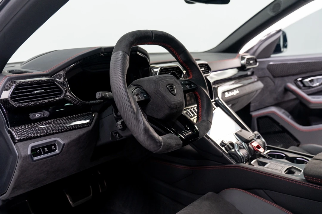 2020 Lamborghini Urus - Image 20 of 31