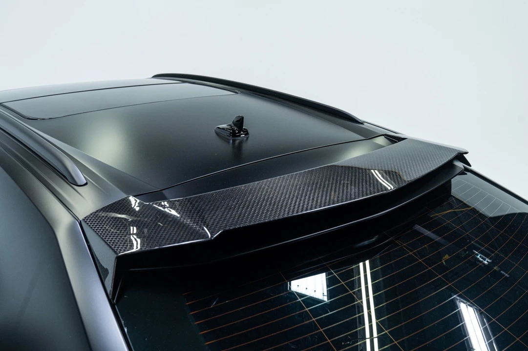 2020 Lamborghini Urus - Image 29 of 31