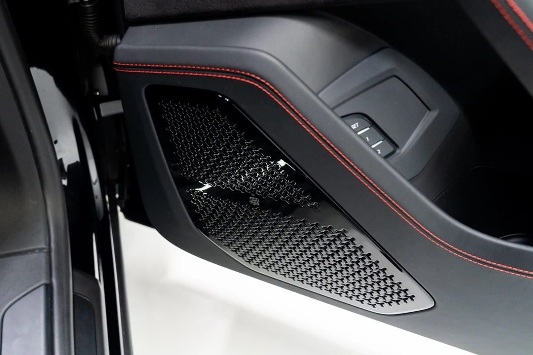 2020 Lamborghini Urus - Image 18 of 31