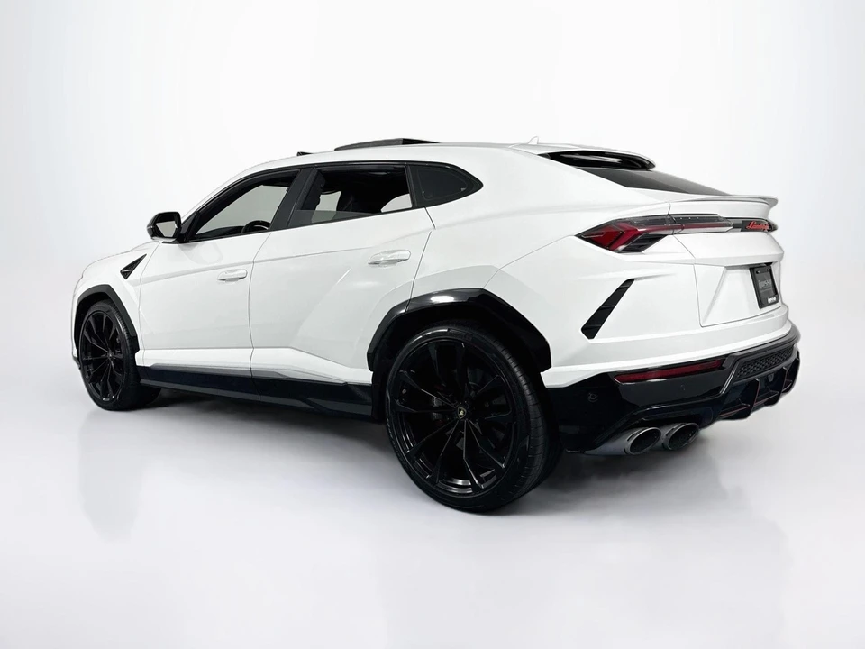 2020 Lamborghini Urus - Image 7 of 31