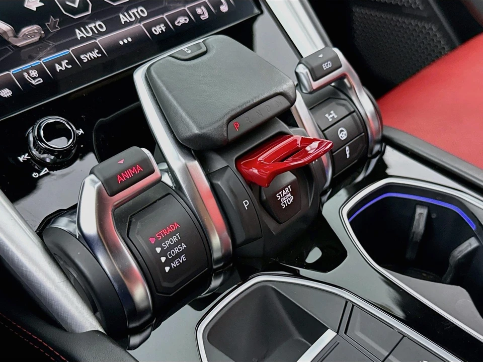 2020 Lamborghini Urus - Image 19 of 31