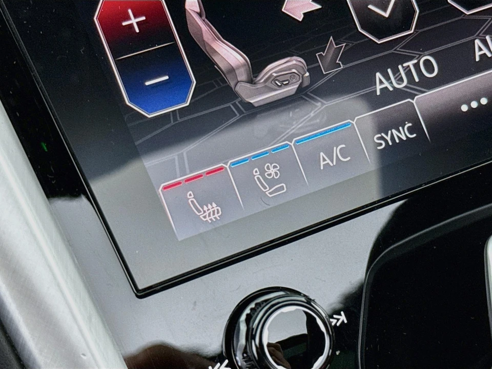 2020 Lamborghini Urus - Image 23 of 31