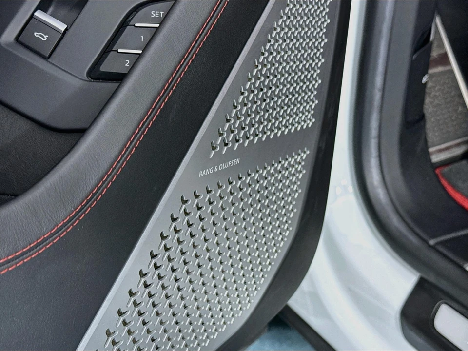 2020 Lamborghini Urus - Image 21 of 31