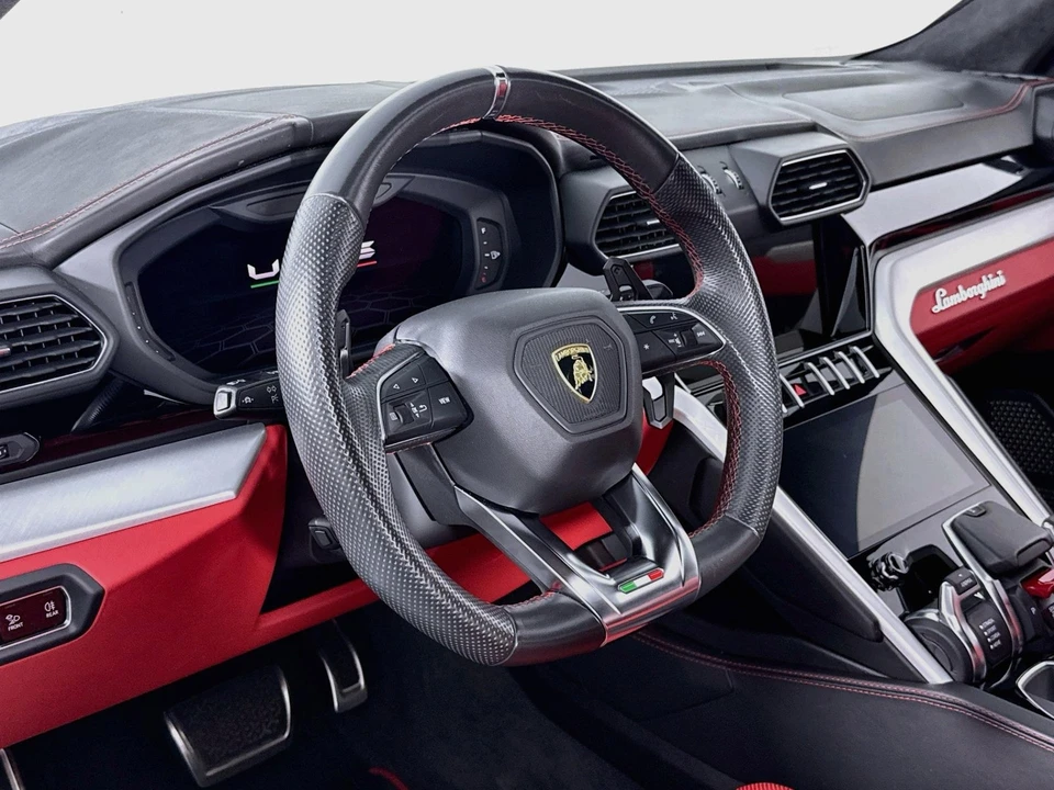 2020 Lamborghini Urus - Image 12 of 31