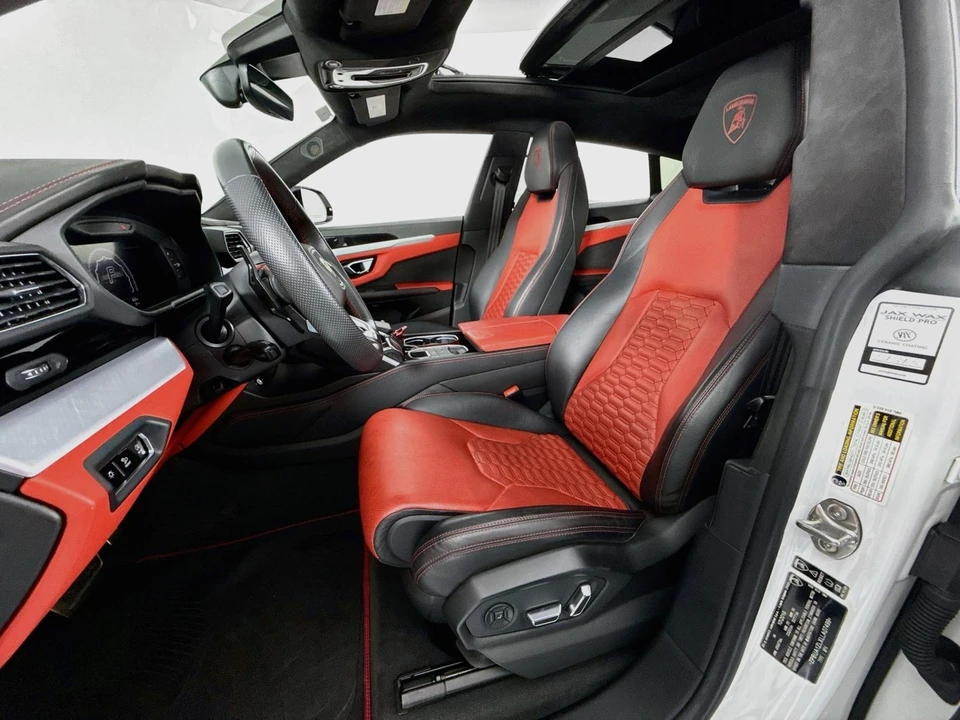 2020 Lamborghini Urus - Image 11 of 31