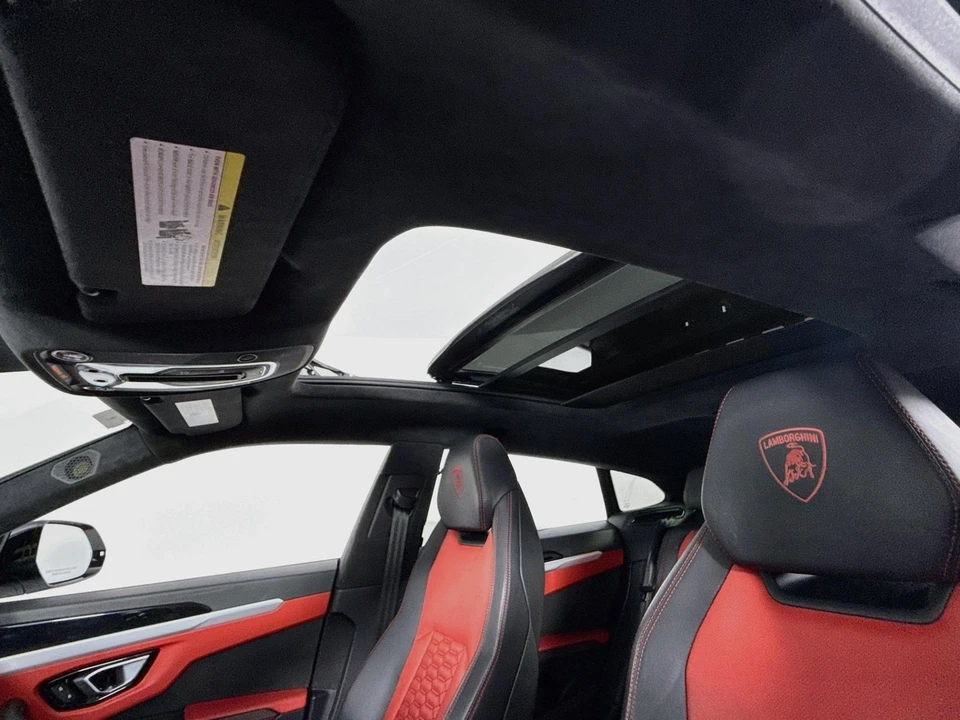 2020 Lamborghini Urus - Image 14 of 31
