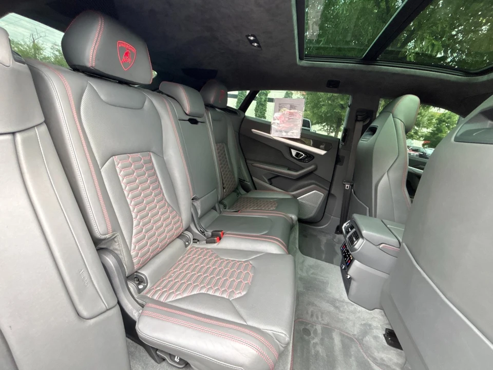 2020 Lamborghini Urus - Image 23 of 31