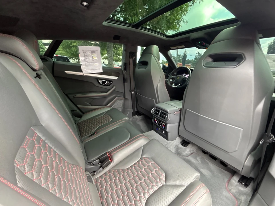 2020 Lamborghini Urus - Image 22 of 31