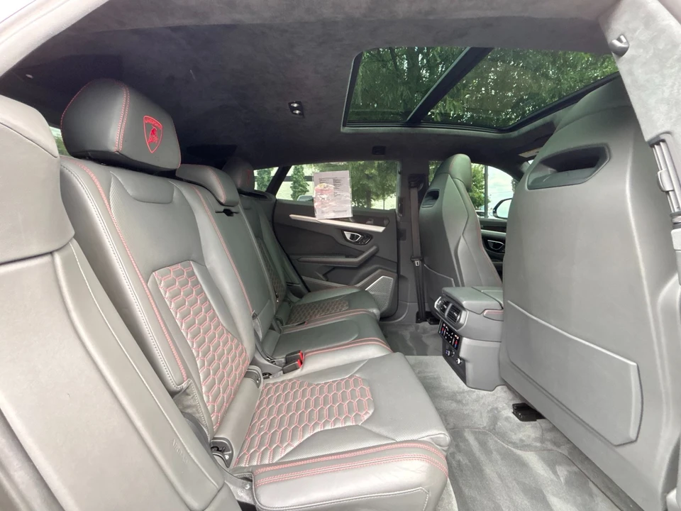 2020 Lamborghini Urus - Image 21 of 31