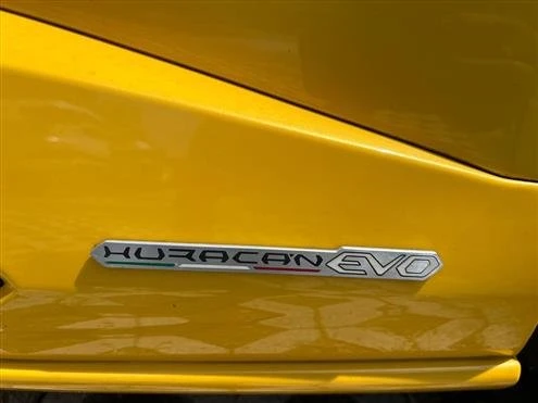 2020 Lamborghini Huracan - Image 15 of 19