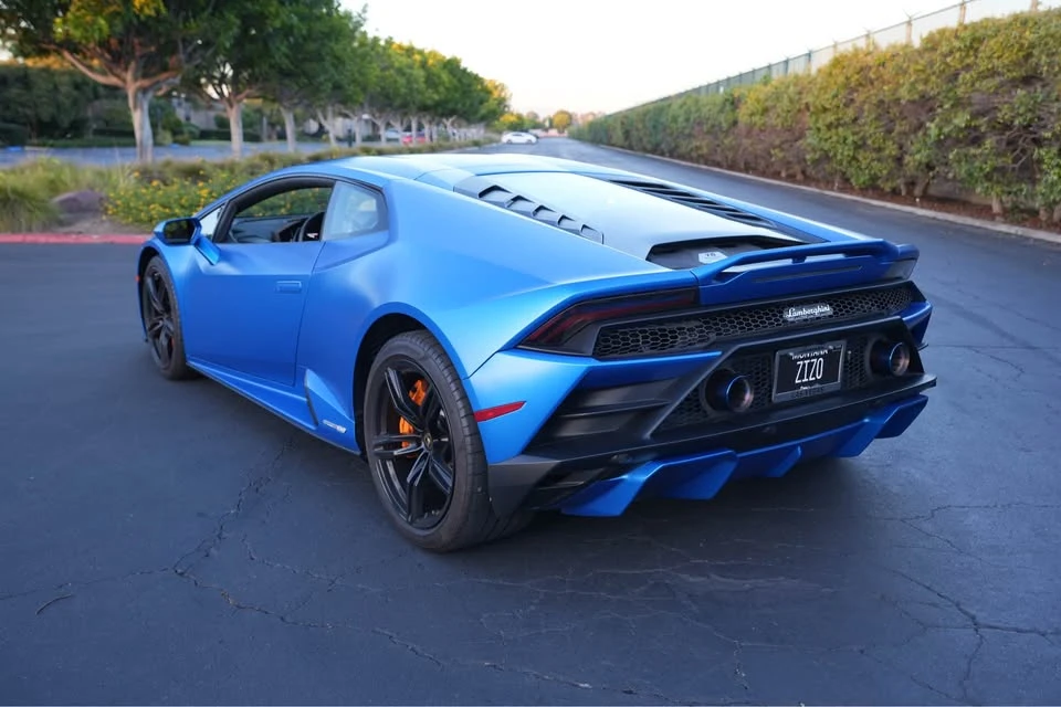 2020 Lamborghini Huracan LP610-2 EVO - Image 2 of 11