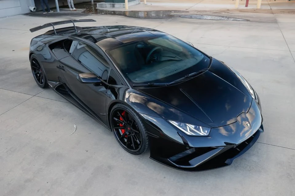 2020 Lamborghini Huracan LP610-2 EVO - Image 15 of 19