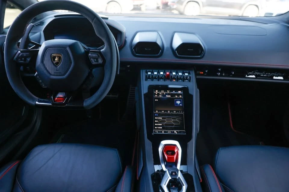 2020 Lamborghini Huracan LP610-2 EVO - Image 5 of 19
