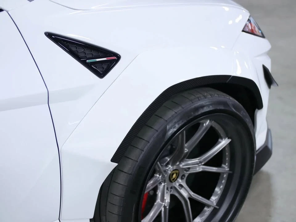 2020 Lamborghini Urus - Image 11 of 19