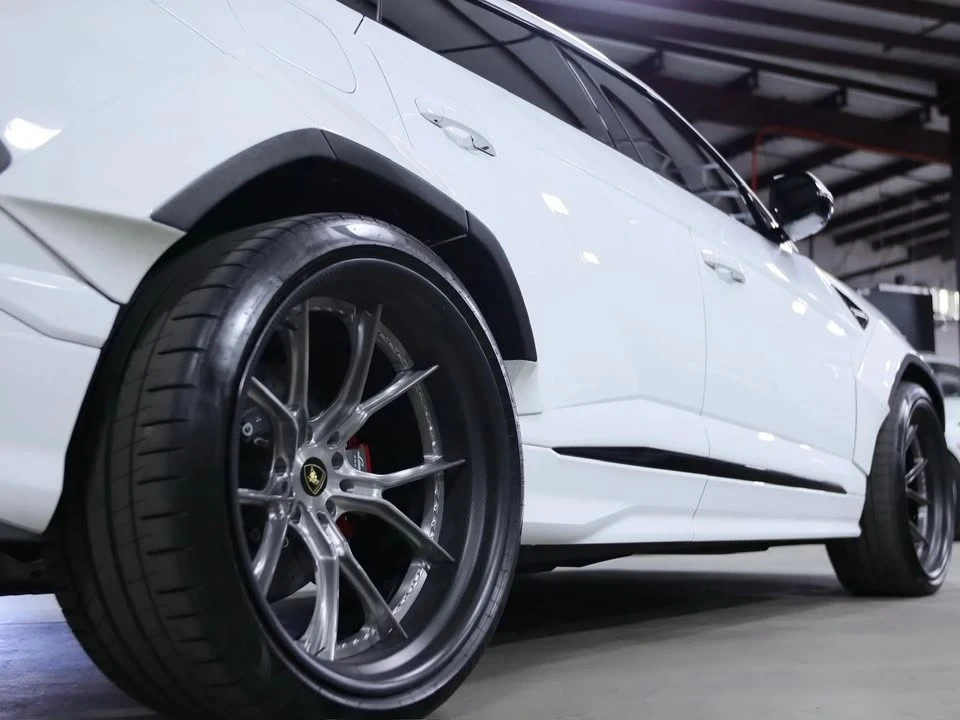2020 Lamborghini Urus - Image 15 of 19