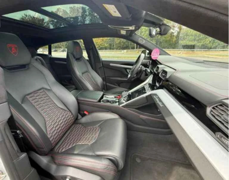 2020 Lamborghini Urus - Image 6 of 6